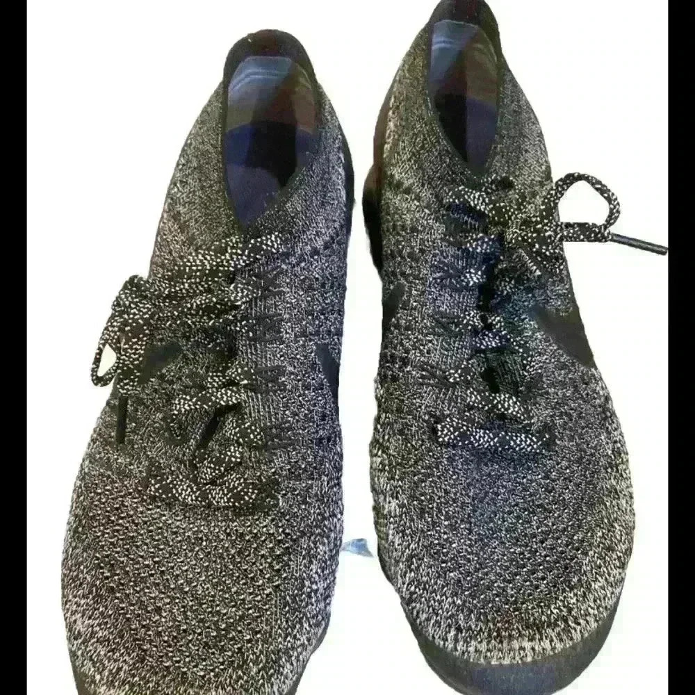 NIKE AIR VAPORMAX 2017 Fly knit size 8.5 Cookie & Cream